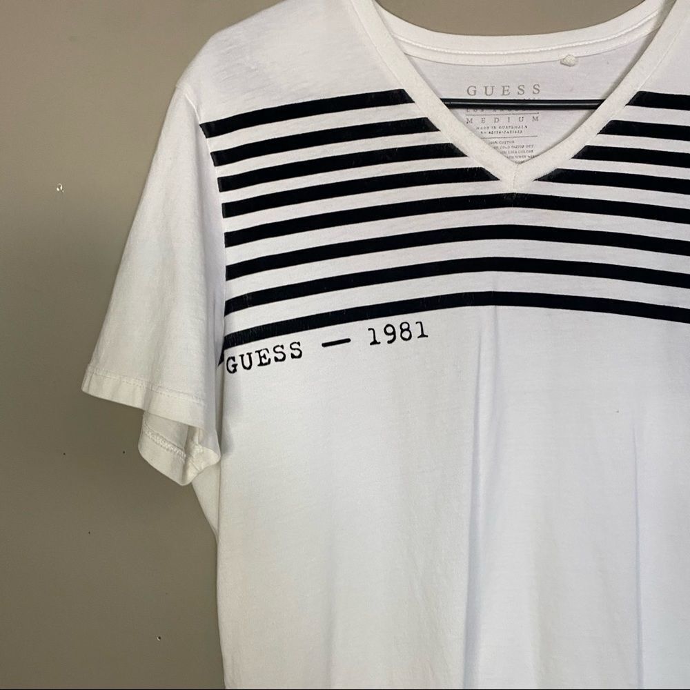 Men's guess black striped white t-Shirt - Picture 5 of 10